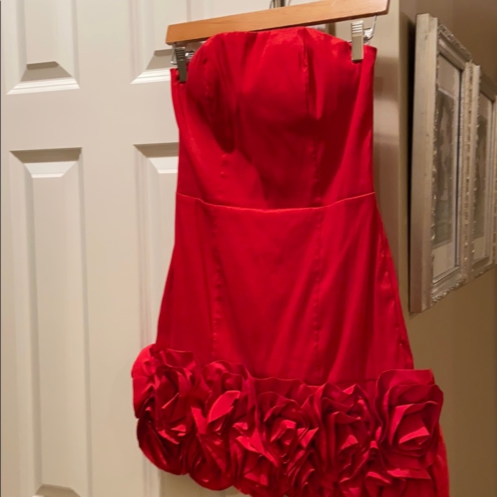 Red strapless dress